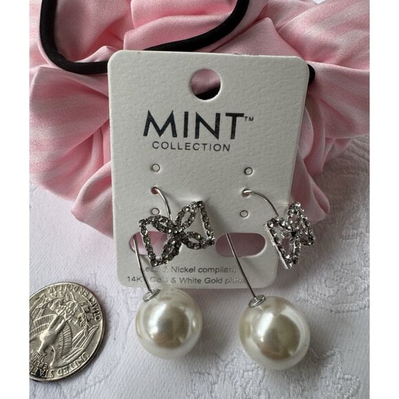 Mint 14KT White & Gold Plated Silvertone Pearl Bow Lead Free CZ Earrings NEW - Picture 3 of 8